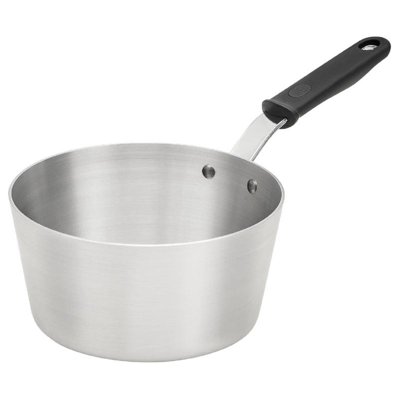 Vollrath 6821375 Wear-Ever Tapered Sauce Pan 3.75 Qt. (3.5 Liter) Silicone Handle