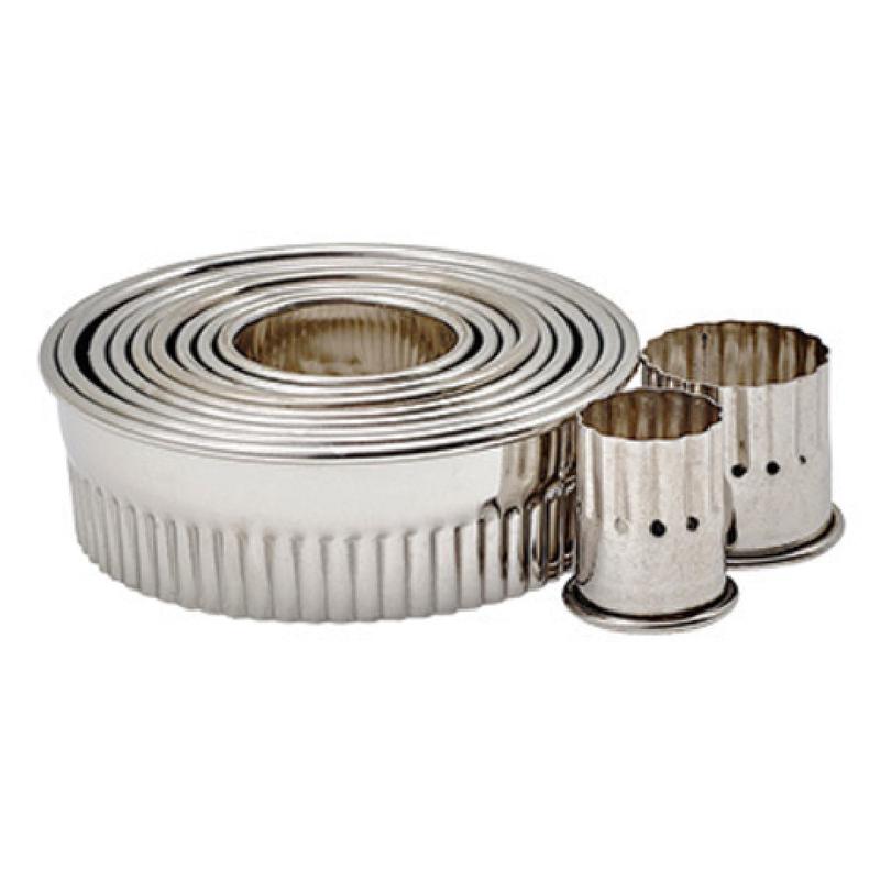 Winco CST-1 Cookie Cutter Set 11-piece 1- 3-1/2 Dia.
