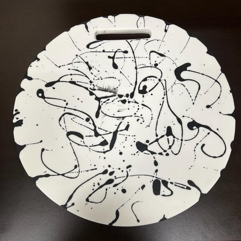 Round Chopping Board White w/Black Splatter