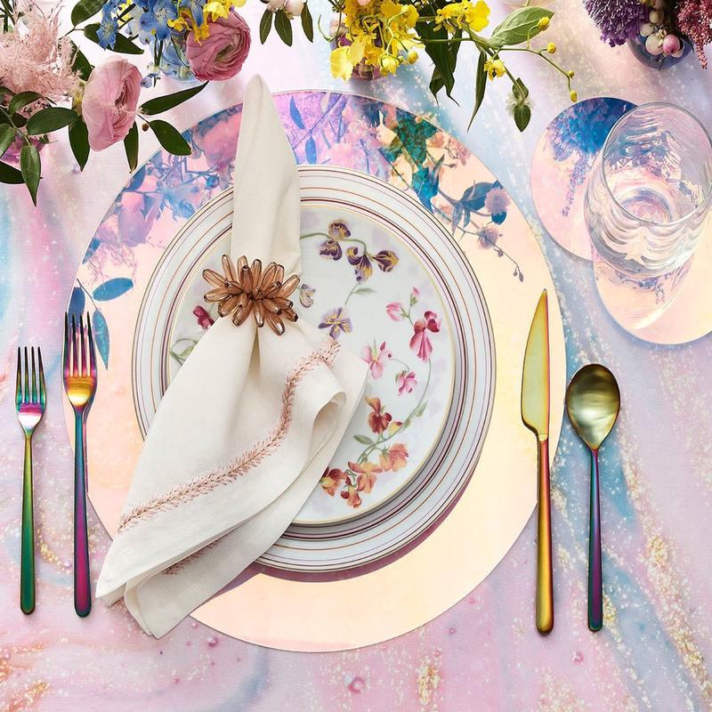 Jardin White and Blush Napkin