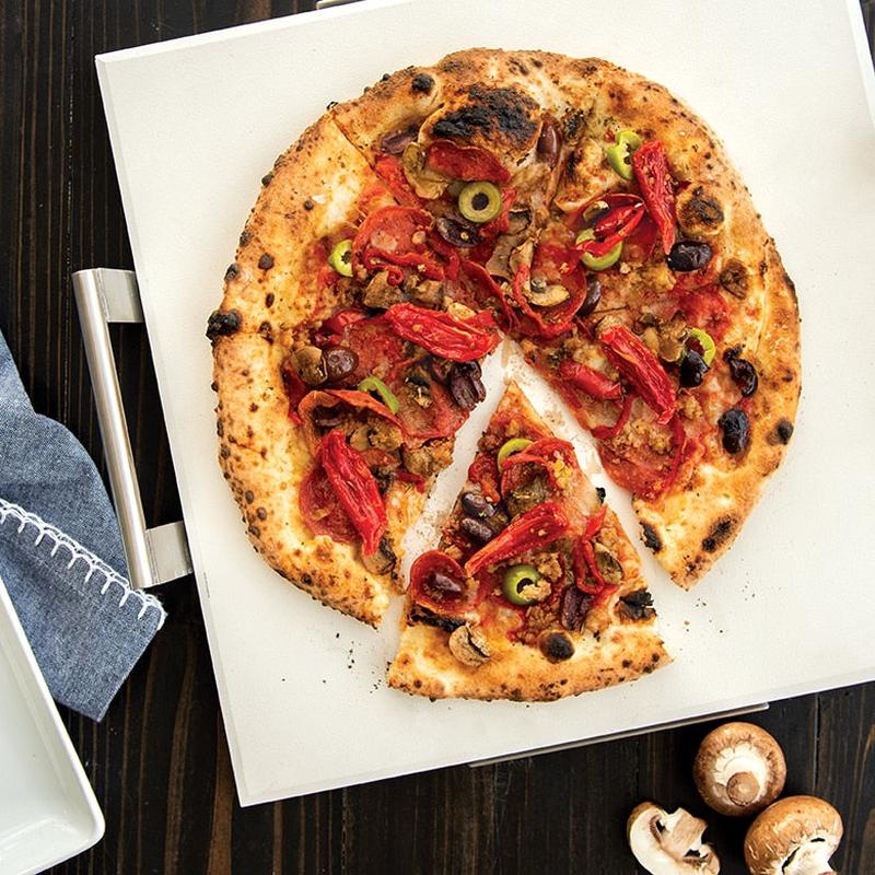 Deluxe Square Pizza Stone w/rack