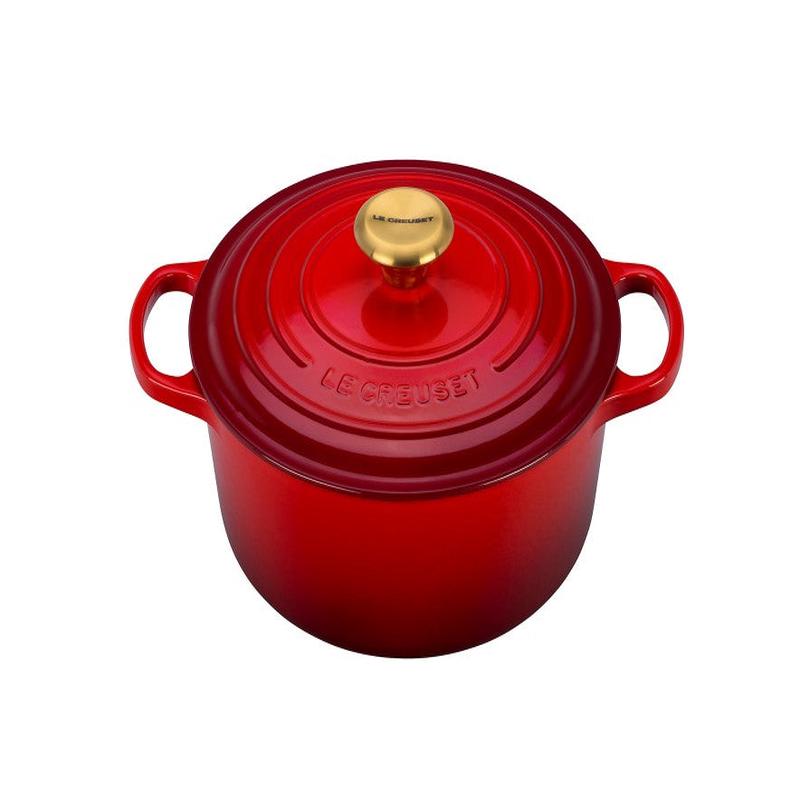 Signature Round Dutch Oven 4.5 qt Cerise
