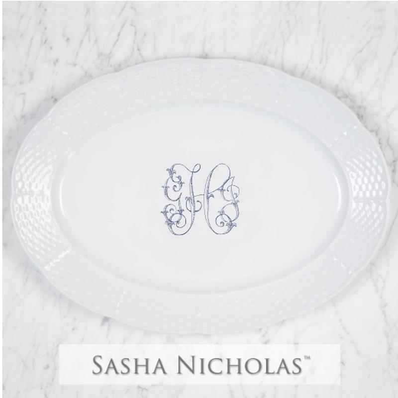 Weave White Oval Platter With Stag And One Letter Monogram 14"