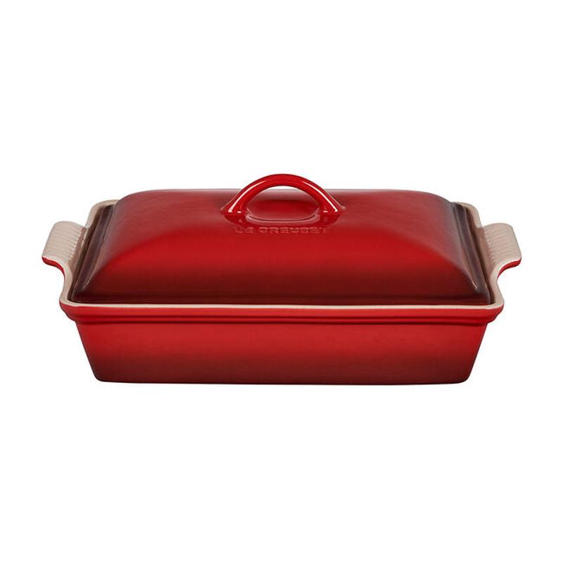 Heritage Covered Rect. Casserole Cerise