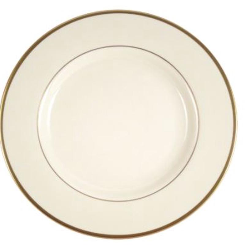 Signature Dinner Ivory/Gold