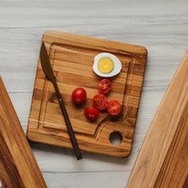 Square Marine Cutting Board w/Juice Canal