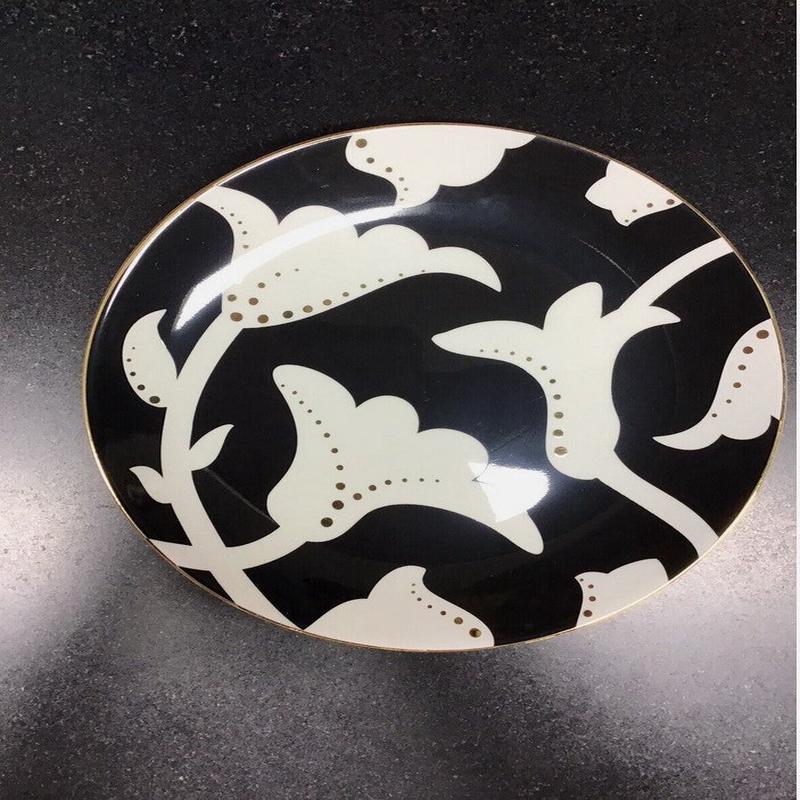 Curtain Call Accent Plate