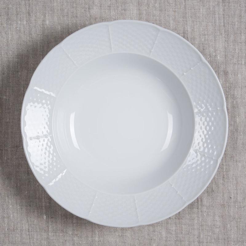 Weave White Rim Soup